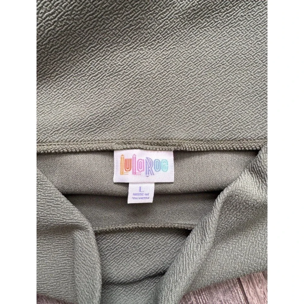 NWT LulaRoe Cassie Skirt Size L Gray Green Pencil Straight Skirt - Picture 4 of 8